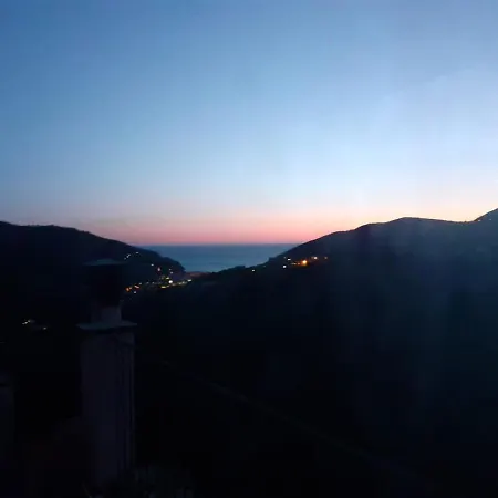 Vignana Con Terrazzo * Levanto