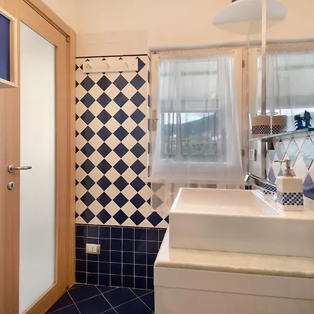 Apartment Vignana Con Terrazzo Levanto