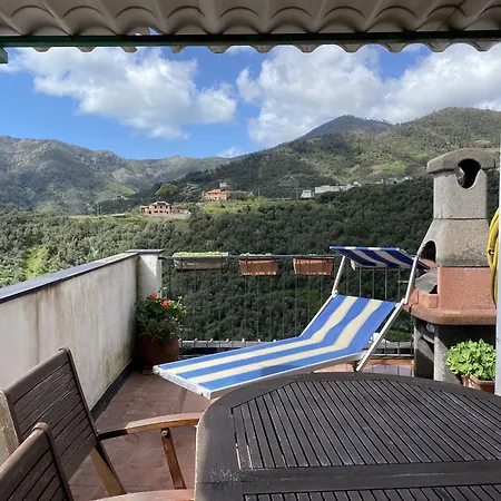 Vignana Con Terrazzo * Леванто