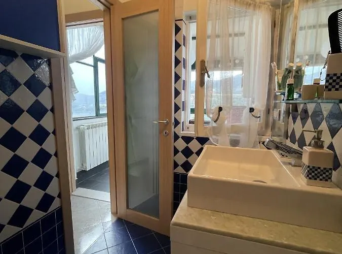 Vignana Con Terrazzo レヴァント